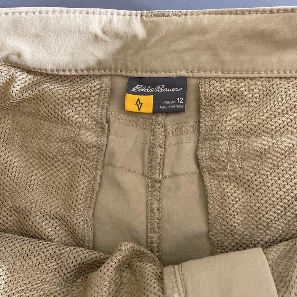 Eddie Bauer stretch shorts - Picture 4 of 6